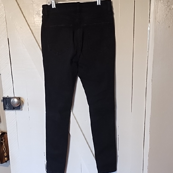 Arizona Black Distressed Women Jeans Size 9. - Picture 4 of 6